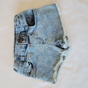 2T Denim shorts